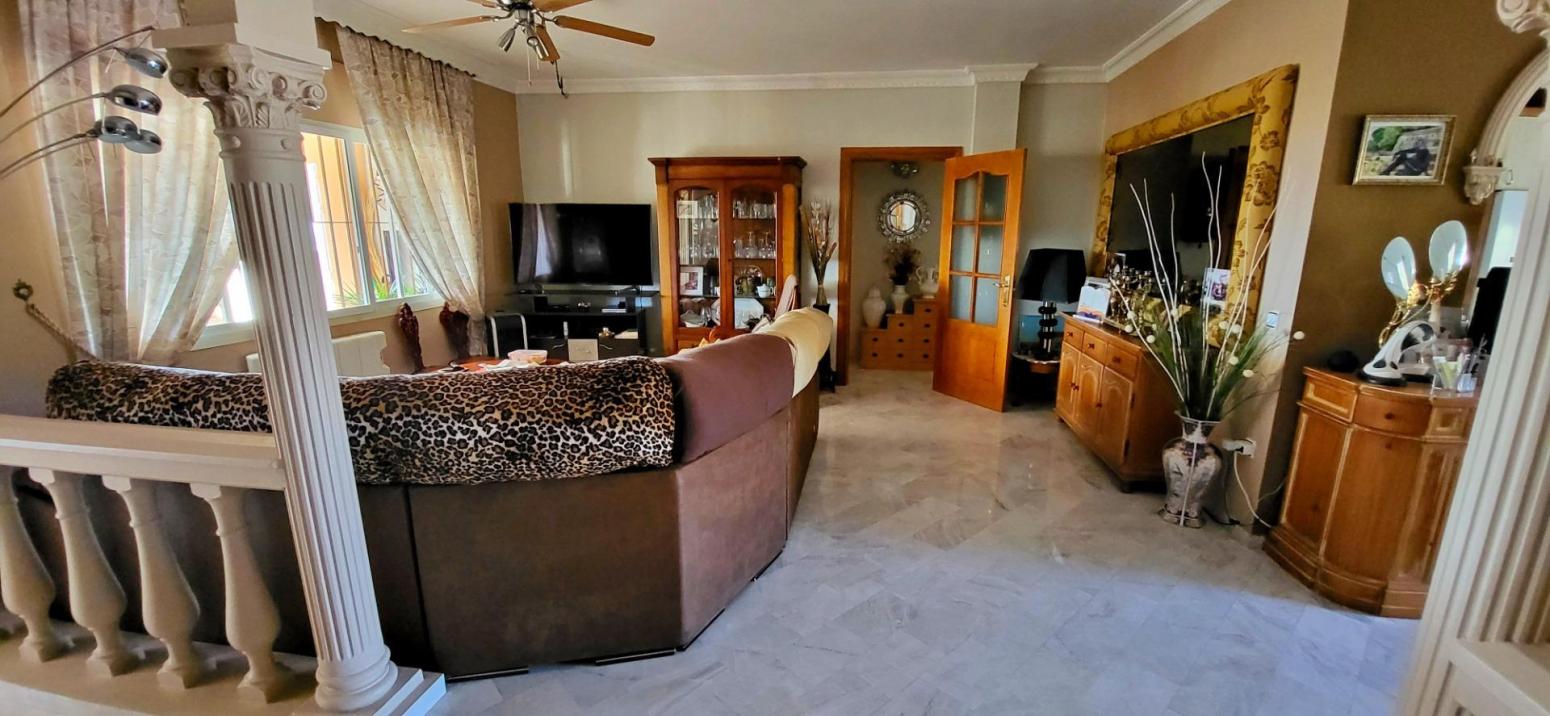 House for Sale in Rincón de la Victoria