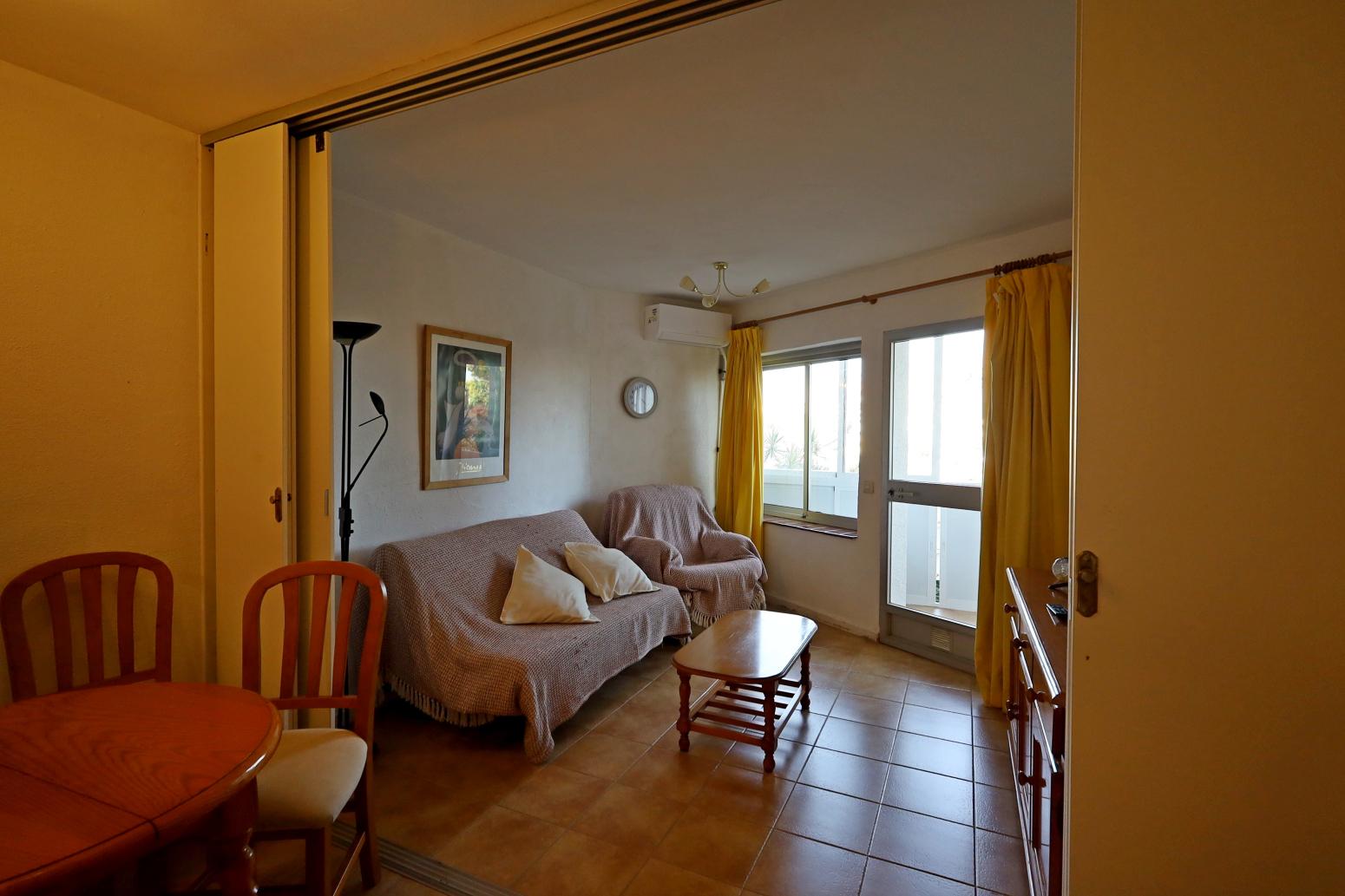 Flat for Rent in Benalmádena
