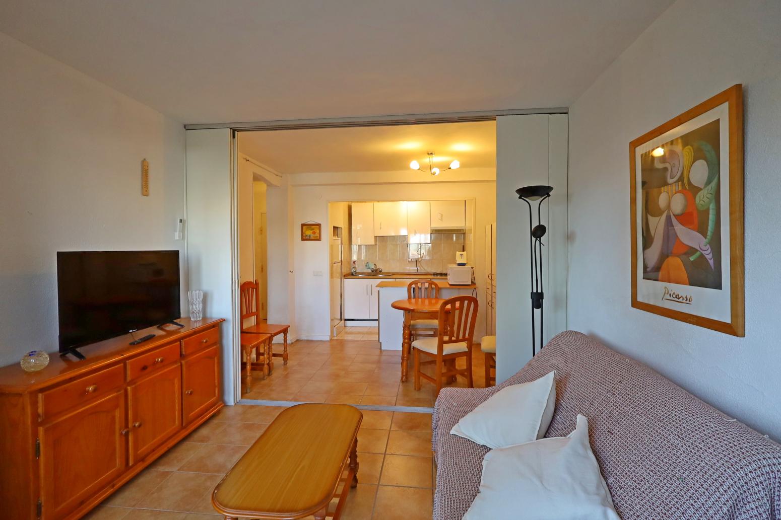Flat for Rent in Benalmádena