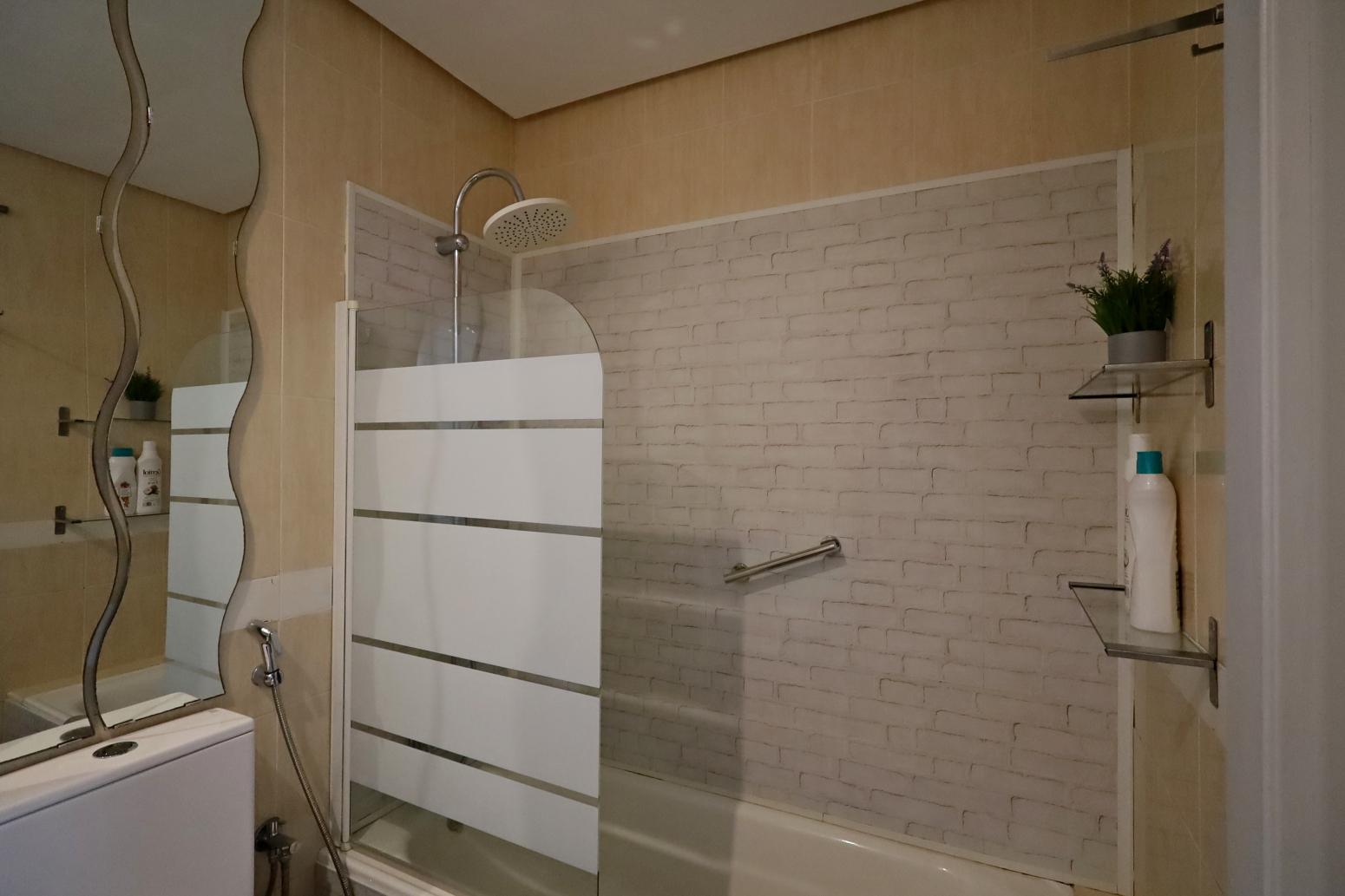 Flat for Rent in Torremolinos