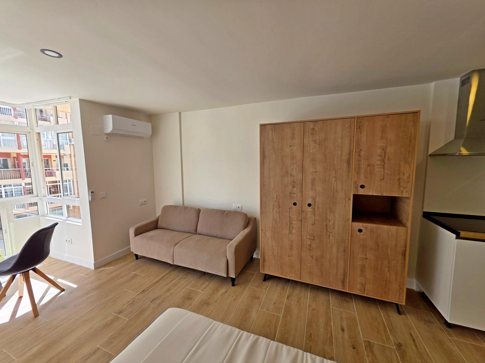 Flat for Rent in Benalmádena