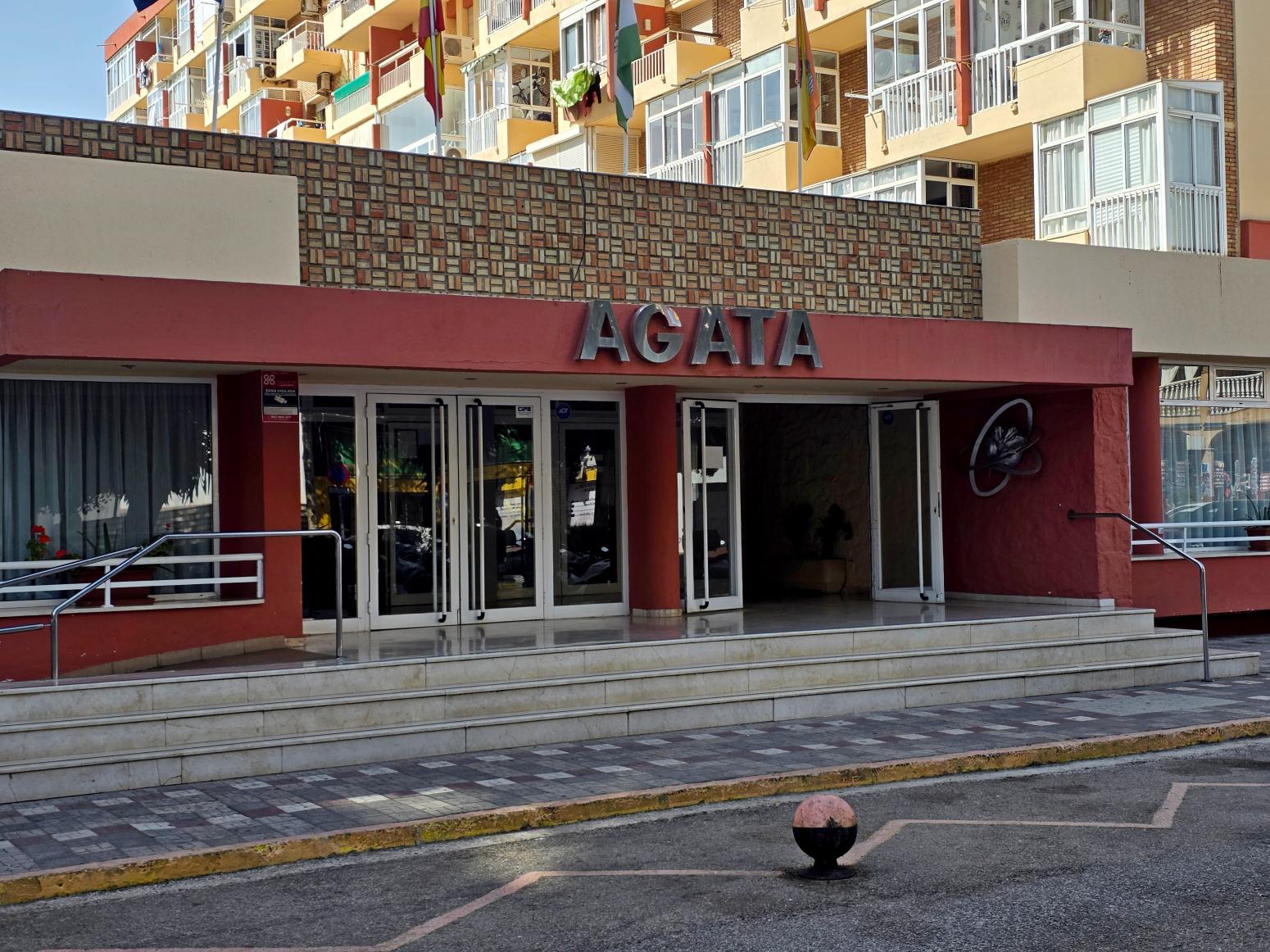 Flat for Rent in Benalmádena