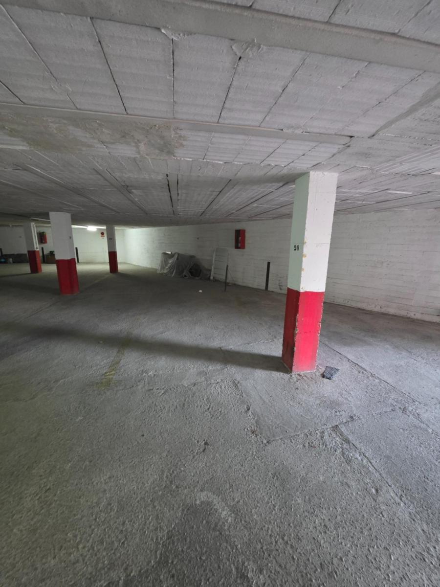 Flat for Sale in Benalmádena