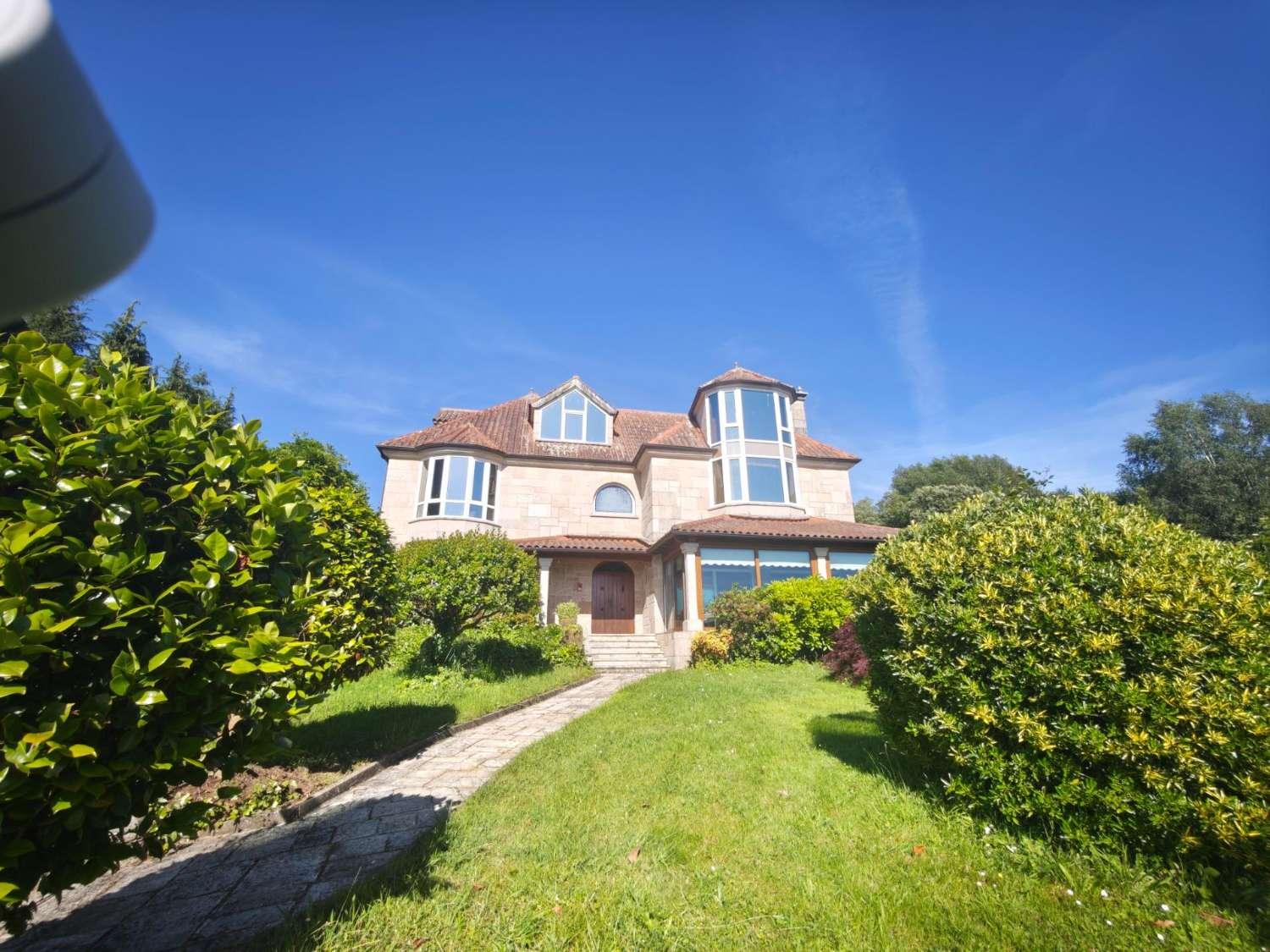 Casa en Venta en Culleredo