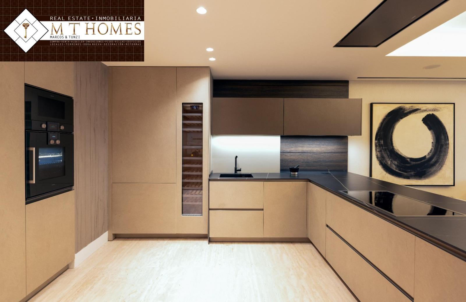 Apartamento en Venta en Estepona