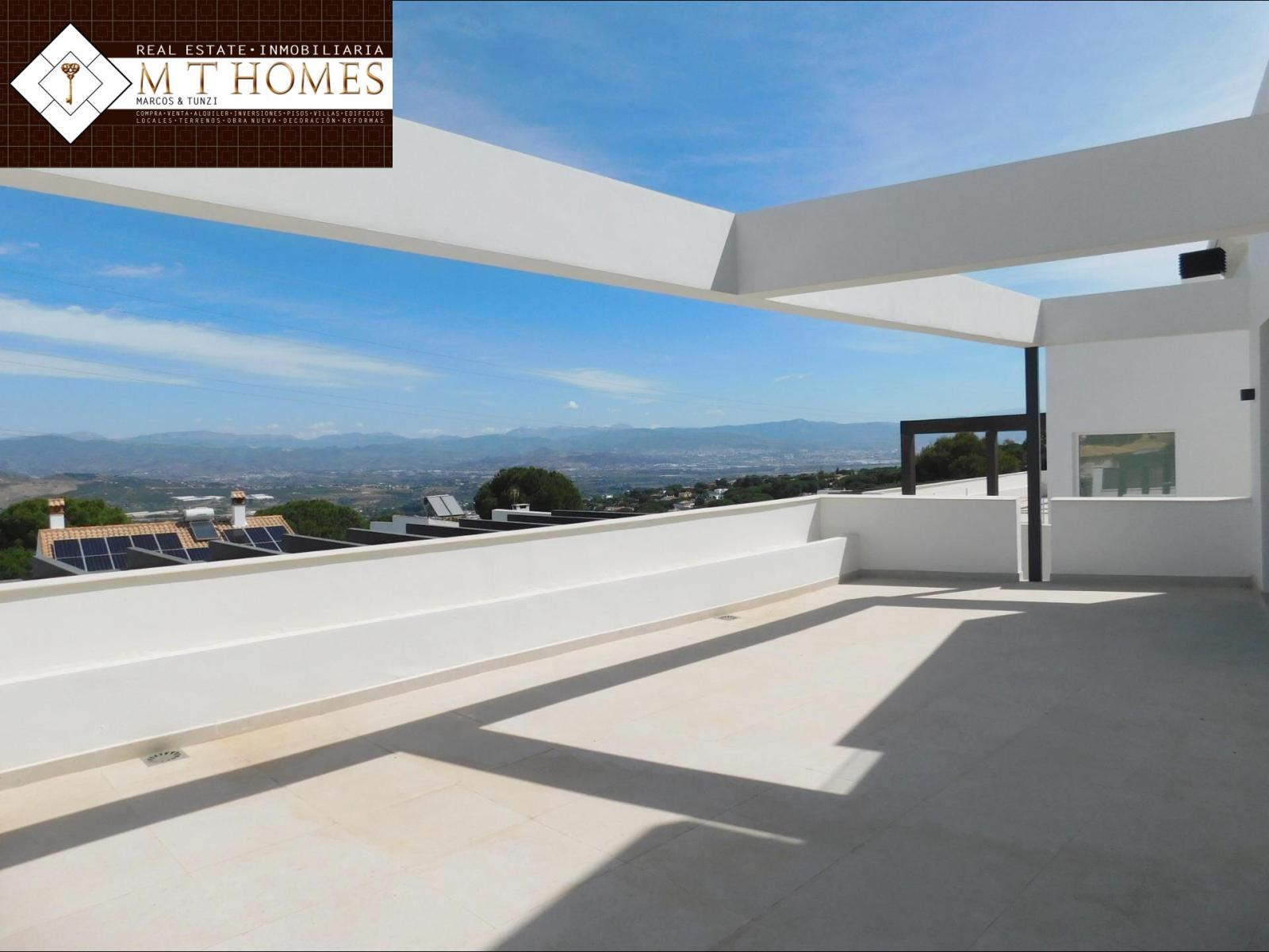 Villa for Sale in Alhaurín de la Torre