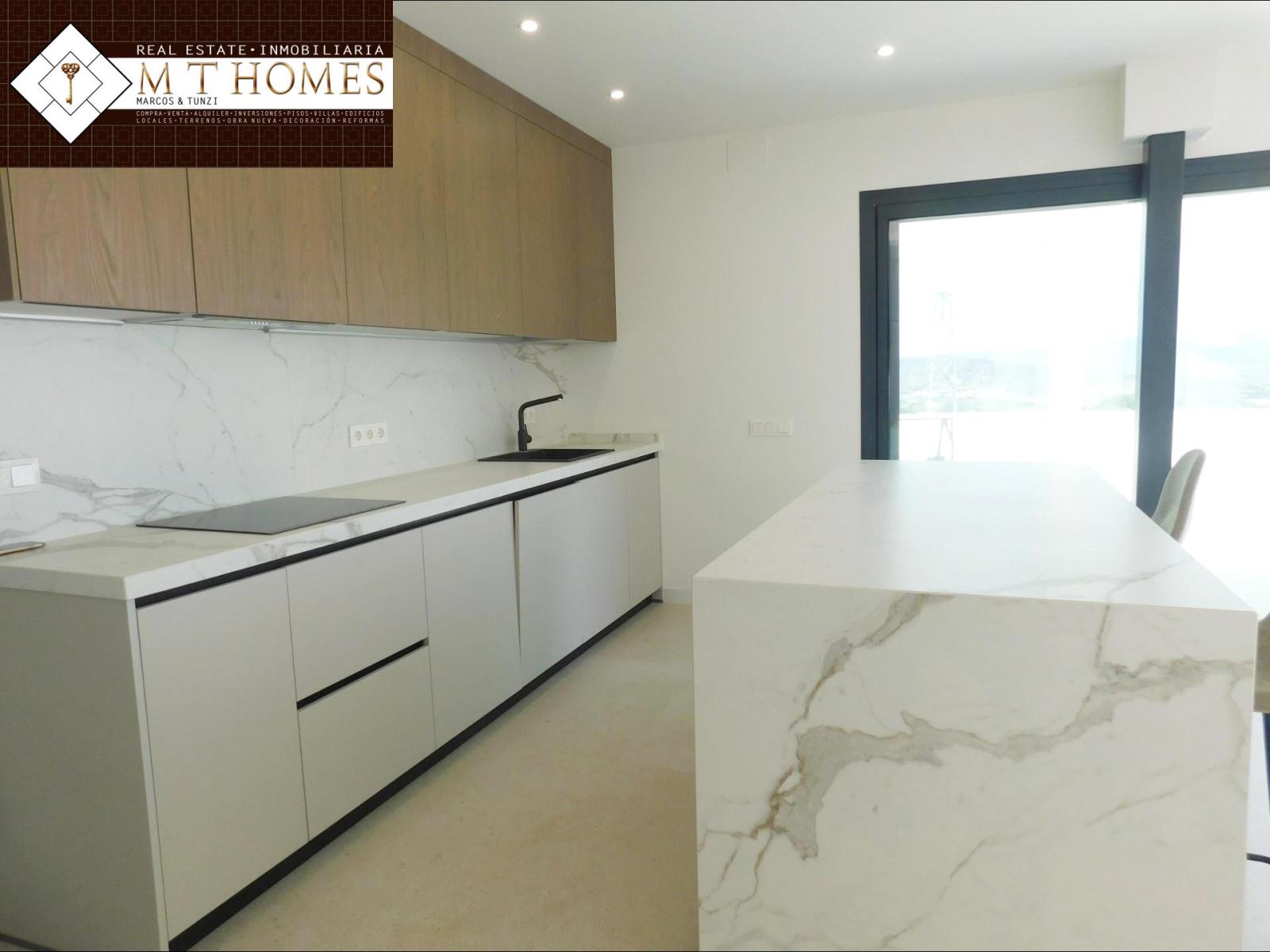 Villa for Sale in Alhaurín de la Torre