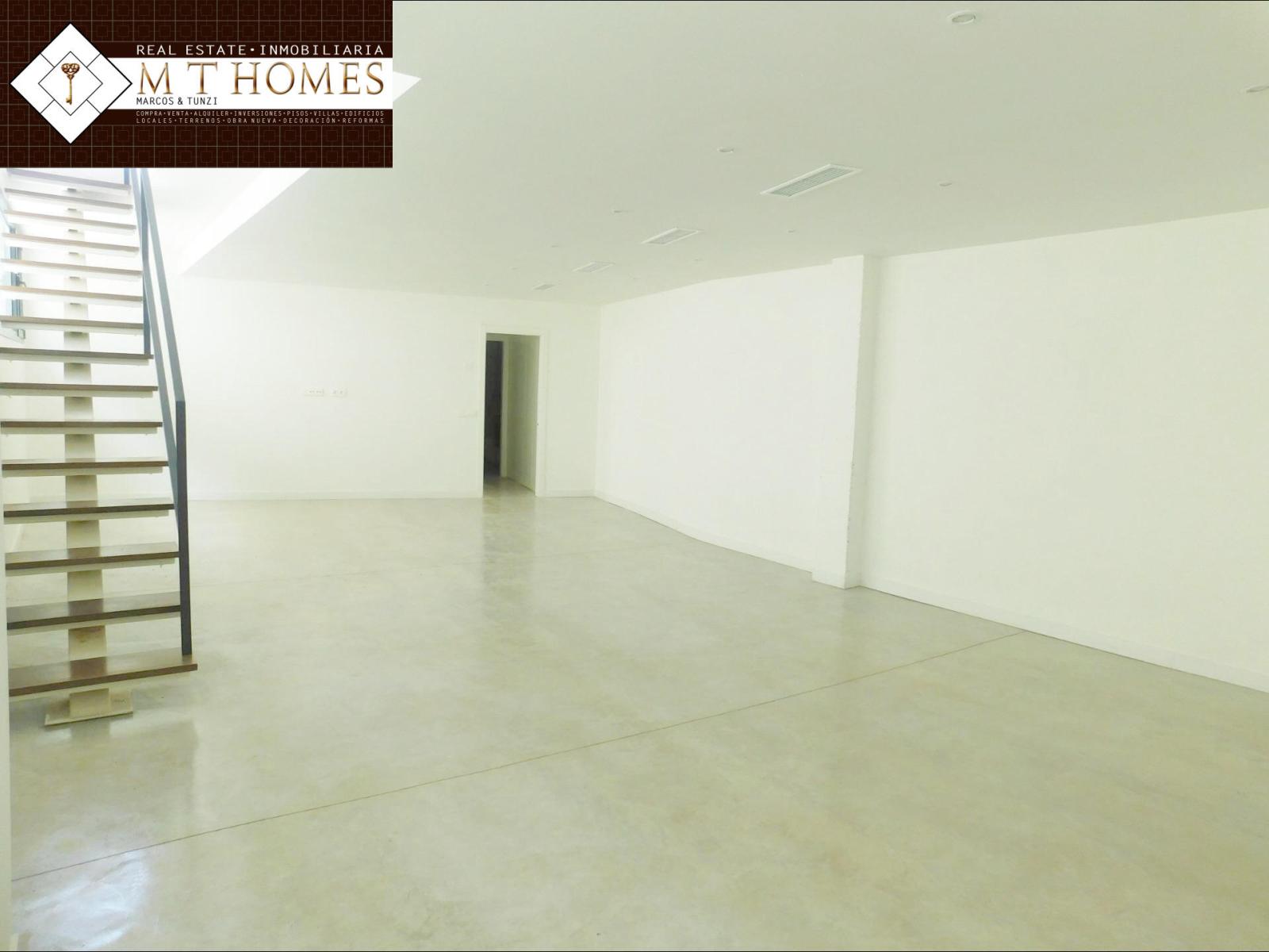 Villa for Sale in Alhaurín de la Torre