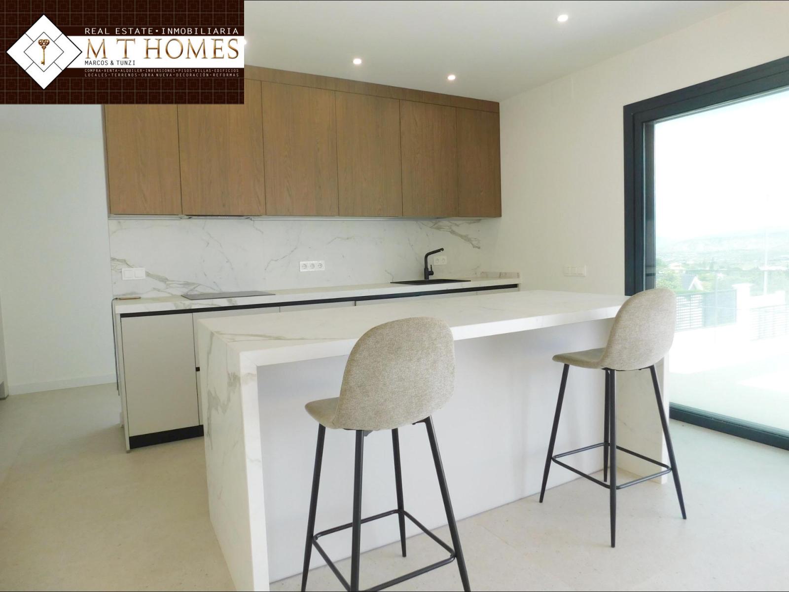 Villa for Sale in Alhaurín de la Torre
