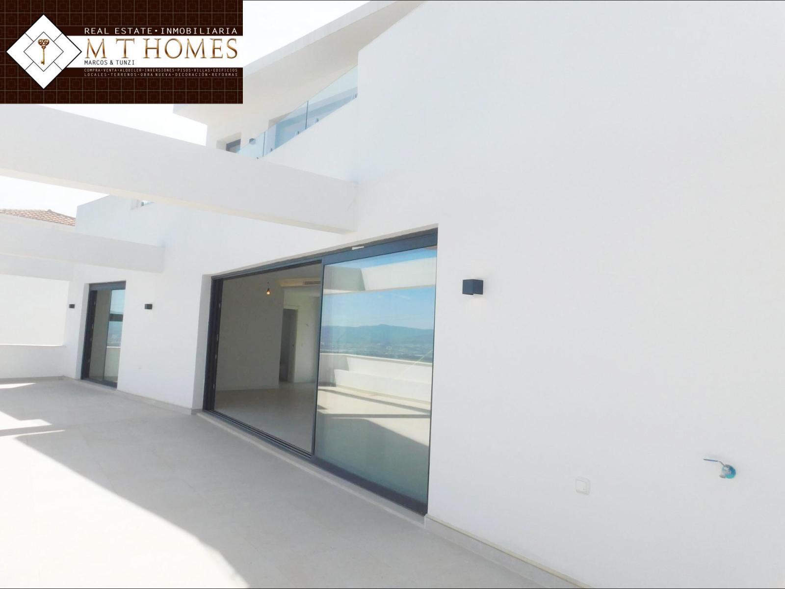 Villa for Sale in Alhaurín de la Torre