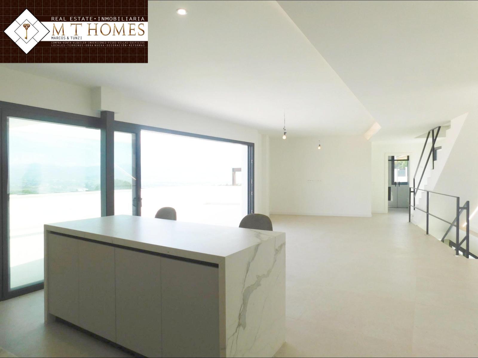 Villa for Sale in Alhaurín de la Torre