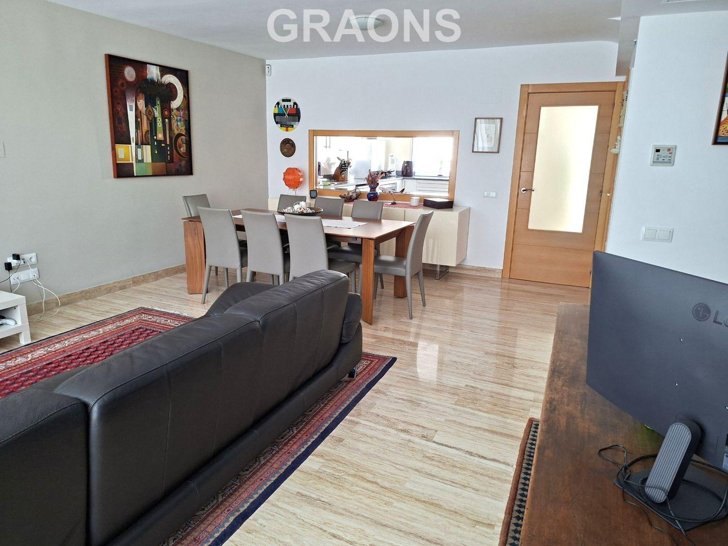 Semi-detached House for Sale in Premià de Dalt