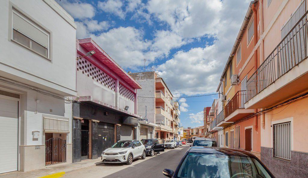 Premise for Sale in La Pobla Llarga