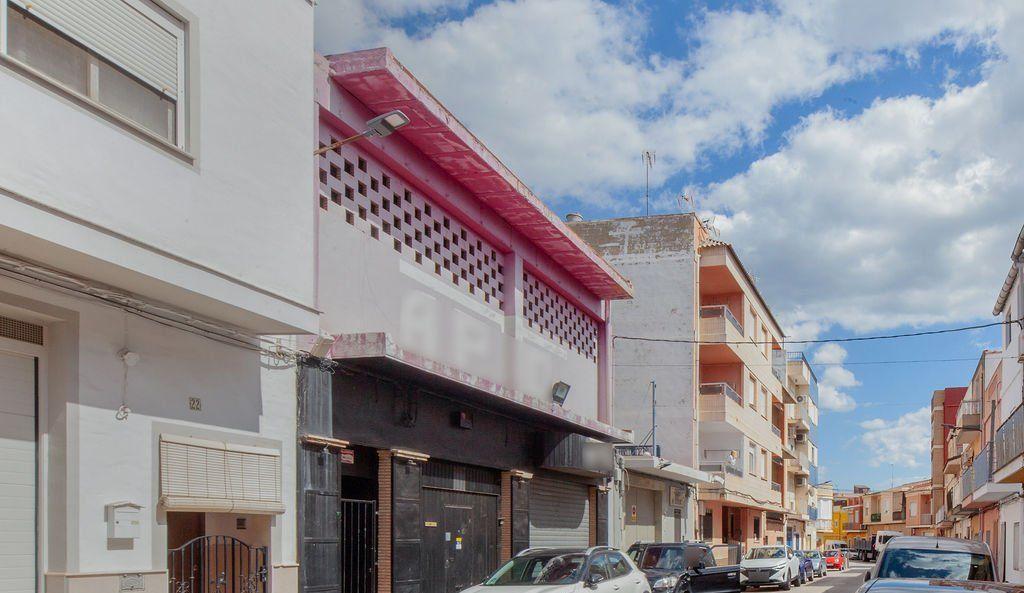 Premise for Sale in La Pobla Llarga