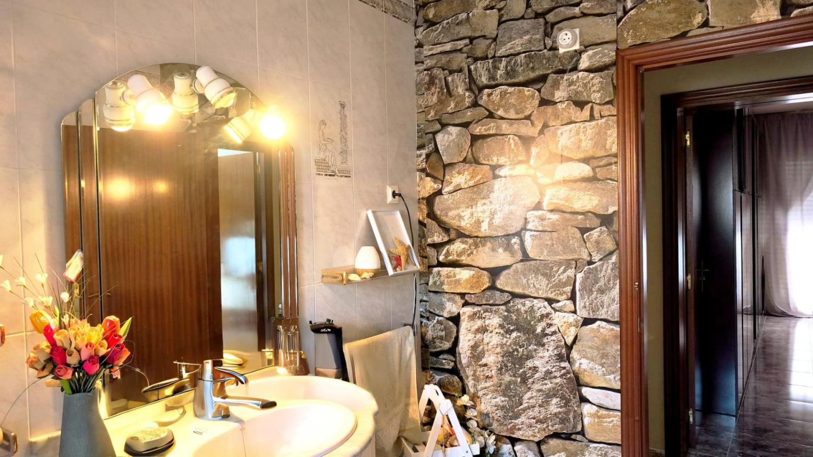 Chalet for Sale in L' Aldea