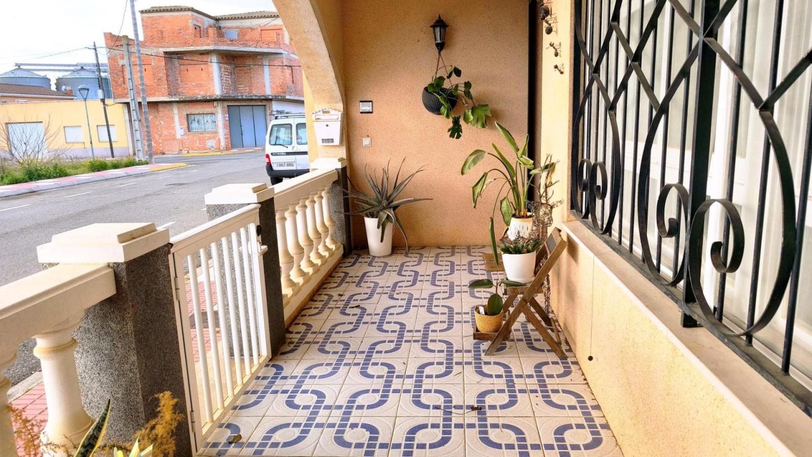 Chalet for Sale in L' Aldea