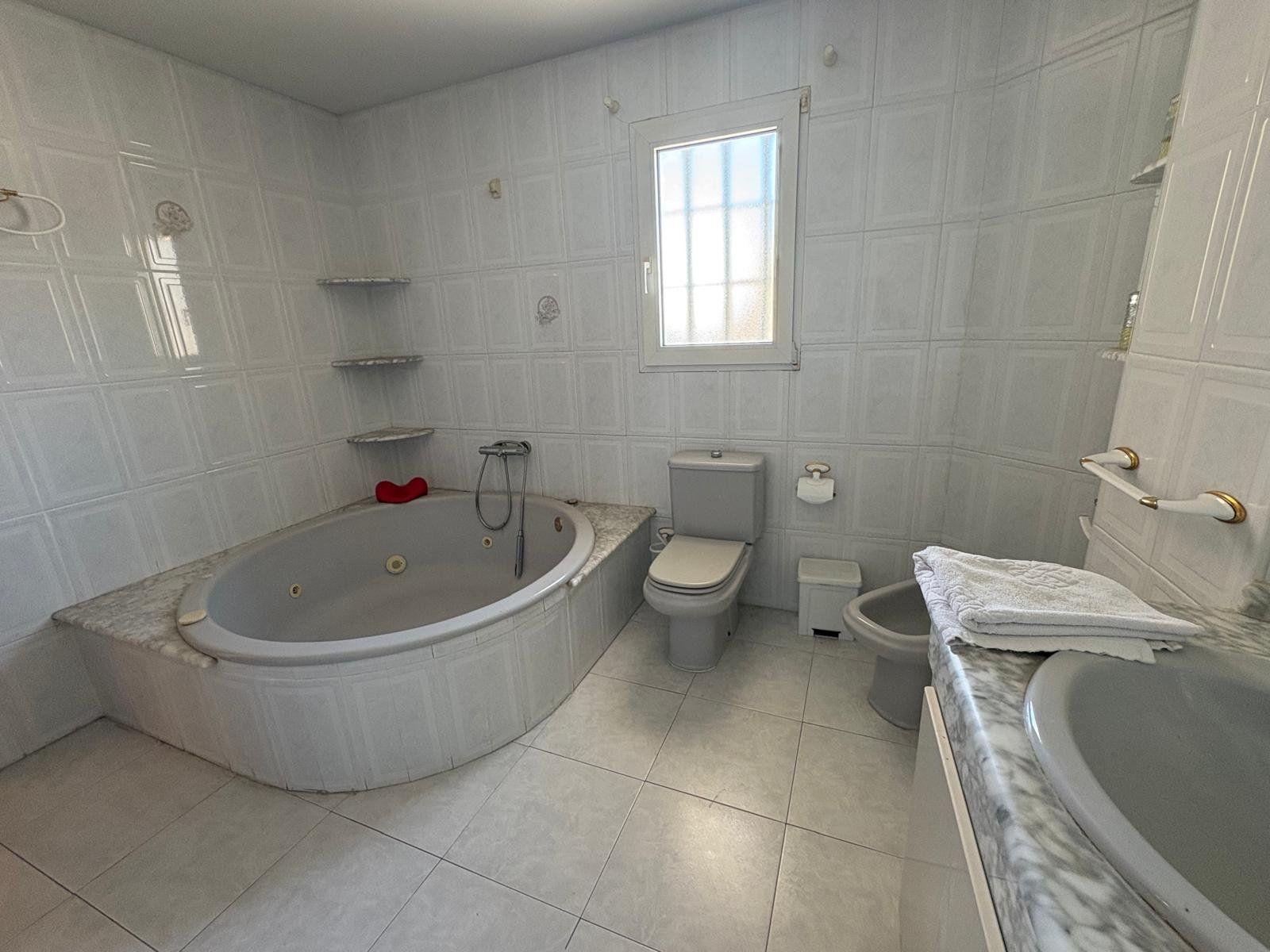 Terraced House for Sale in Olleria, l'