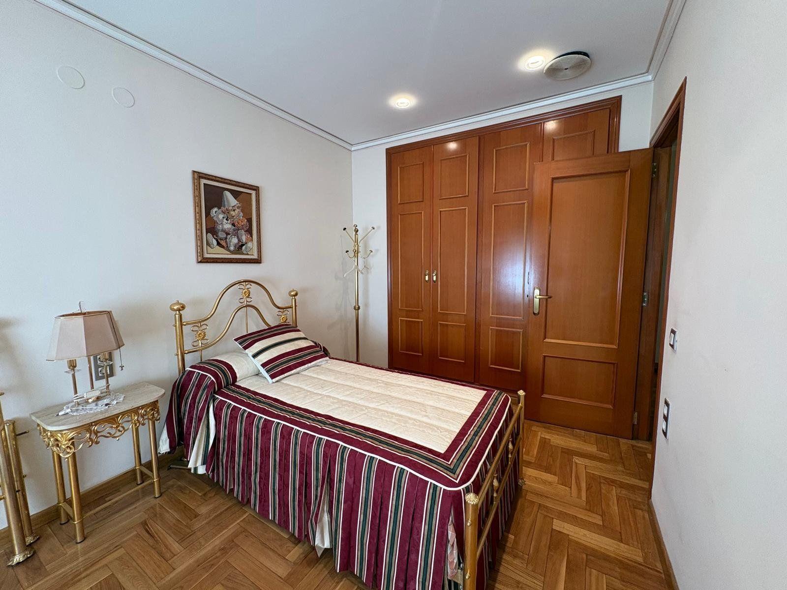 Terraced House for Sale in Olleria, l'