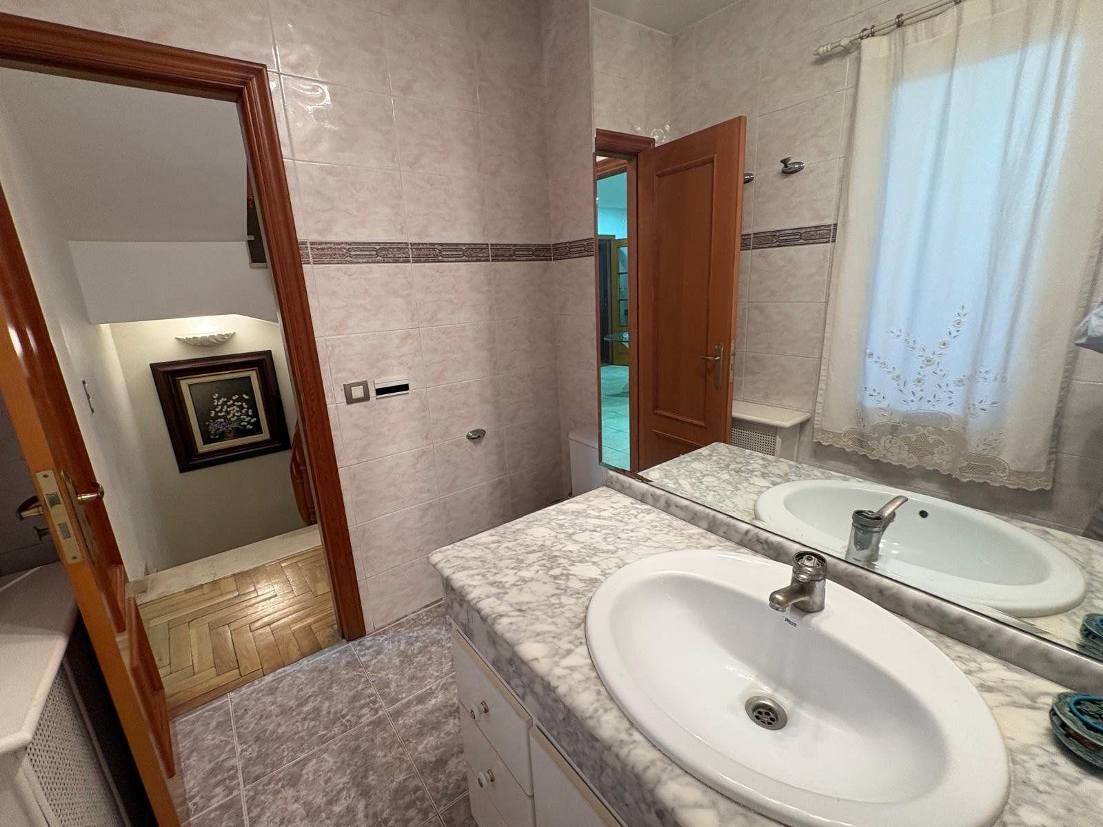 Terraced House for Sale in Olleria, l'