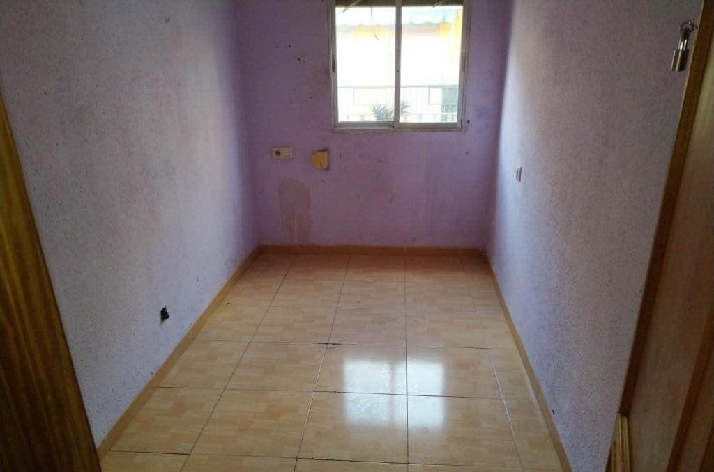 Flat for Sale in Valencia