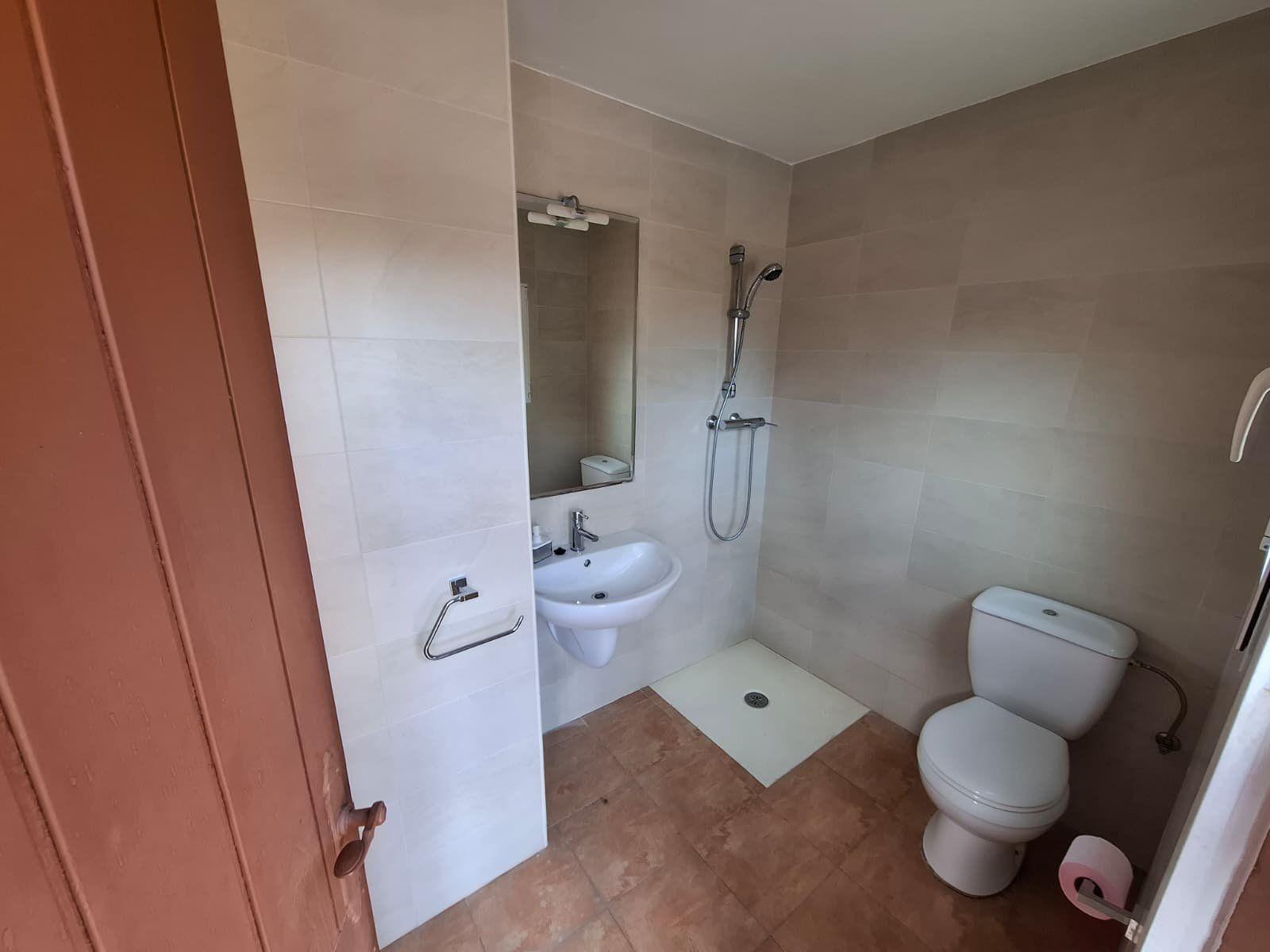 Chalet for Sale in Paterna
