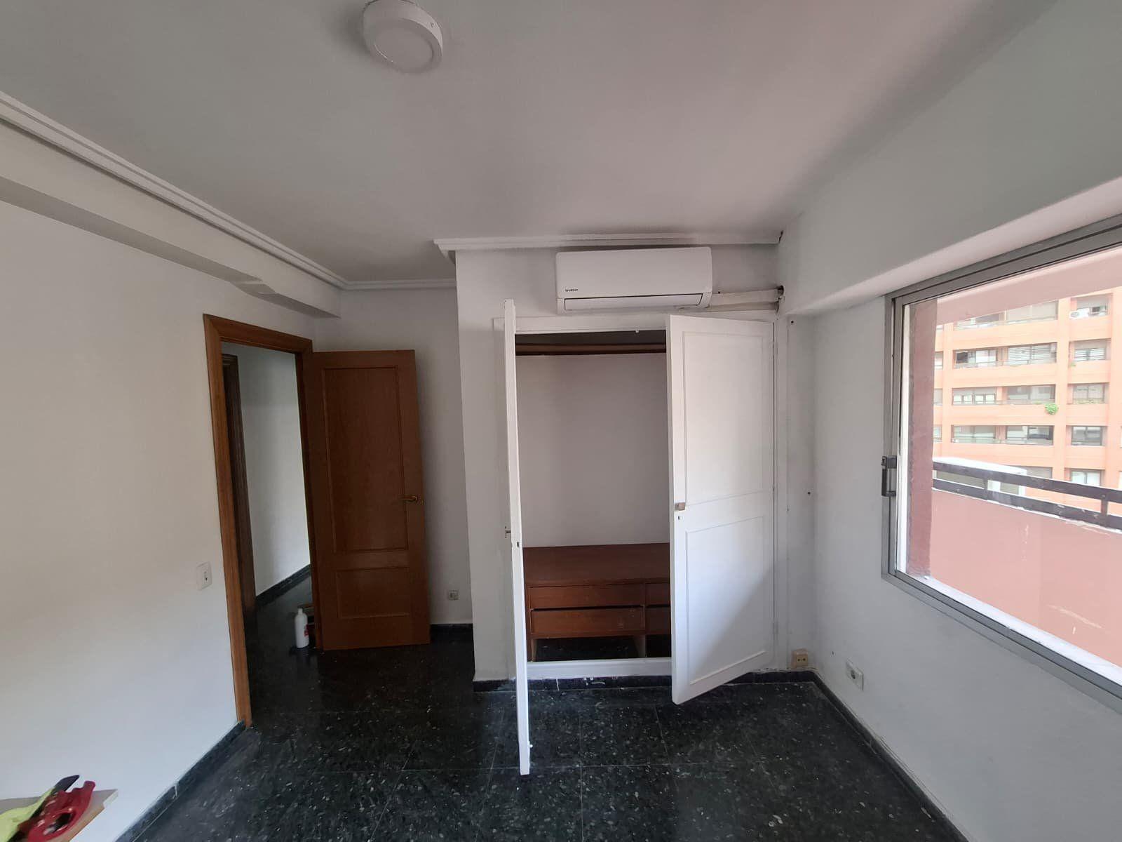 Flat for Rent in Valencia