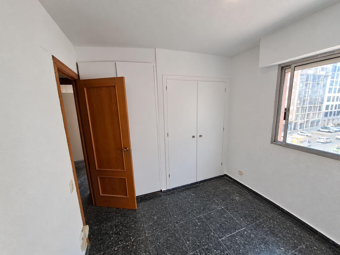 Flat for Rent in Valencia