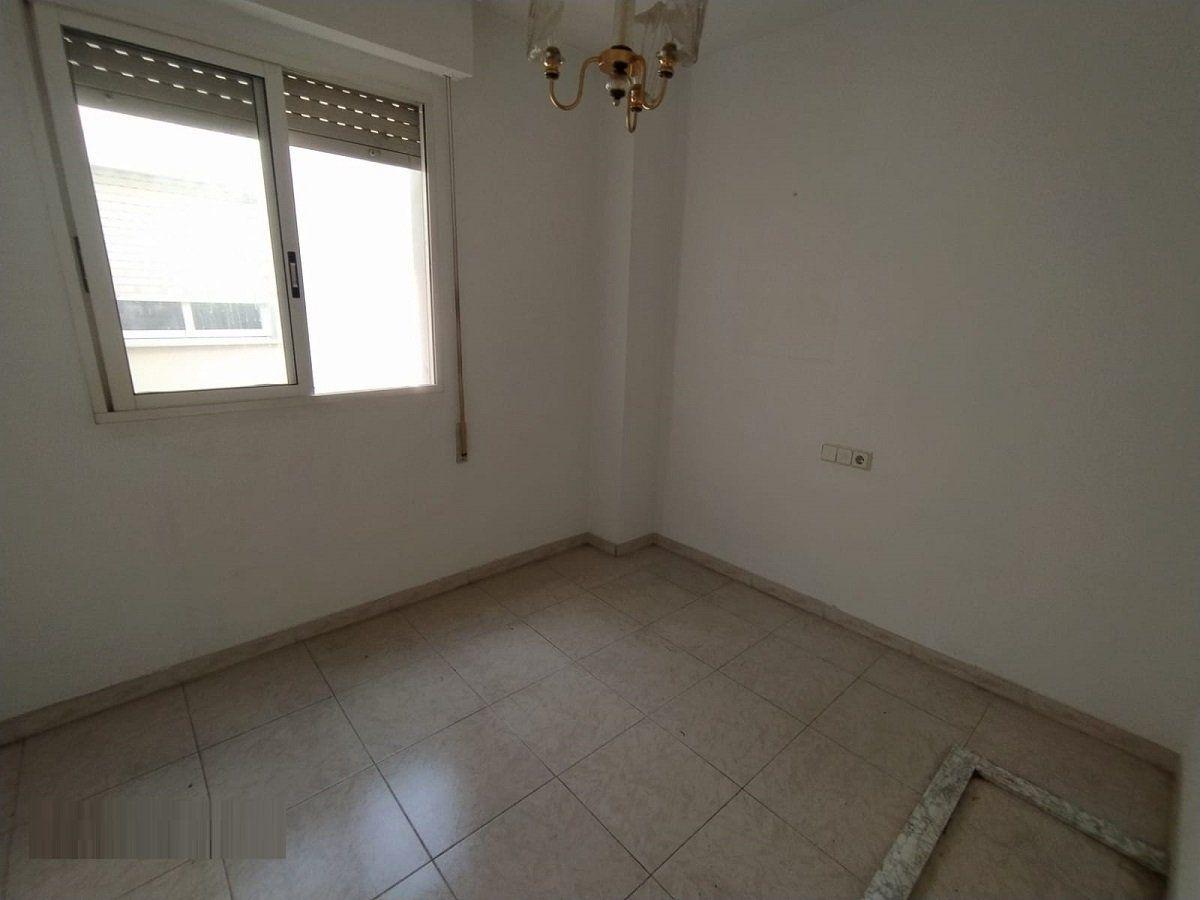 Flat for Sale in Alberic