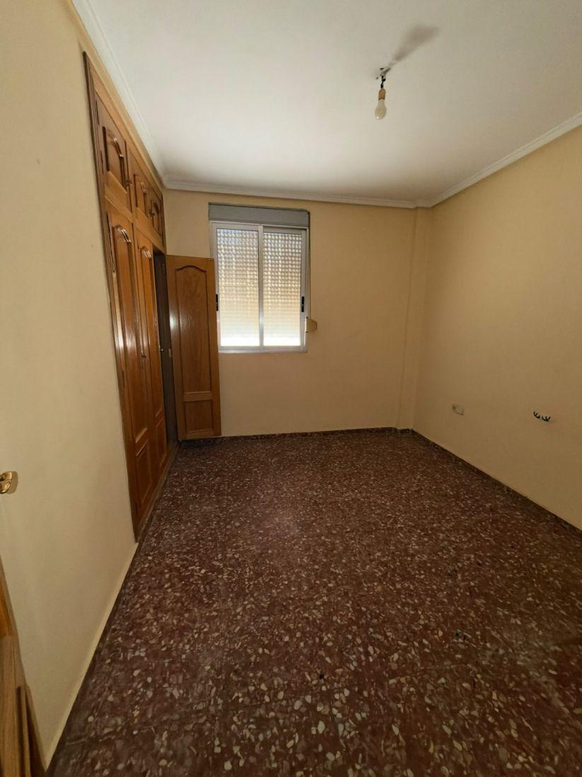 Flat for Sale in Valencia