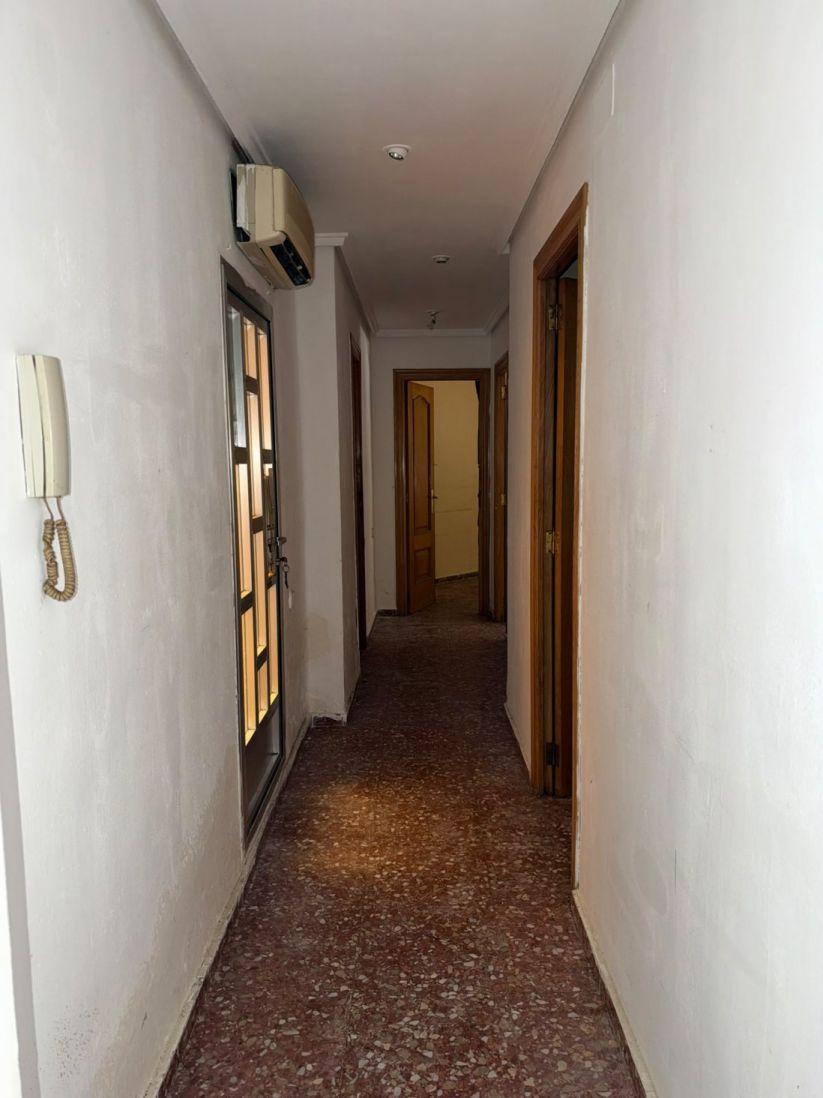 Flat for Sale in Valencia