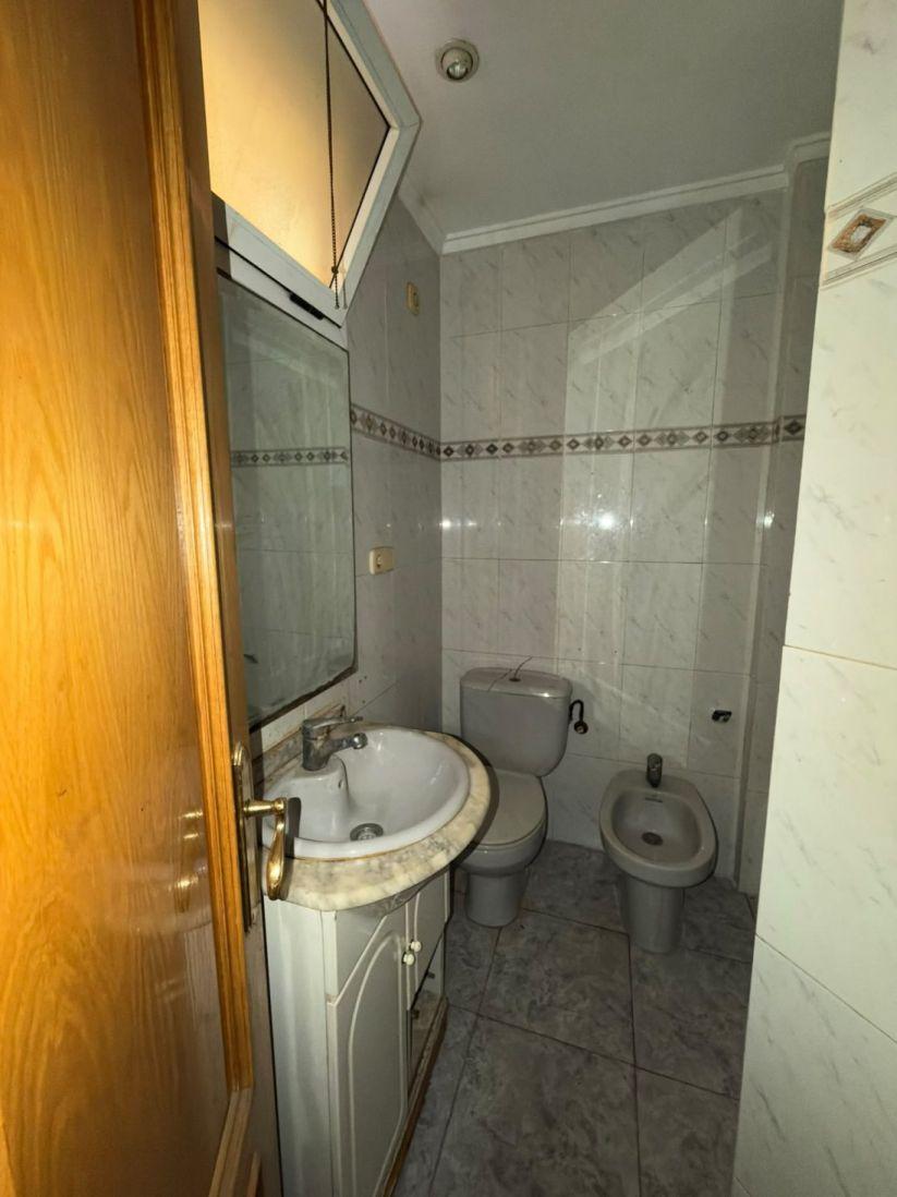 Flat for Sale in Valencia
