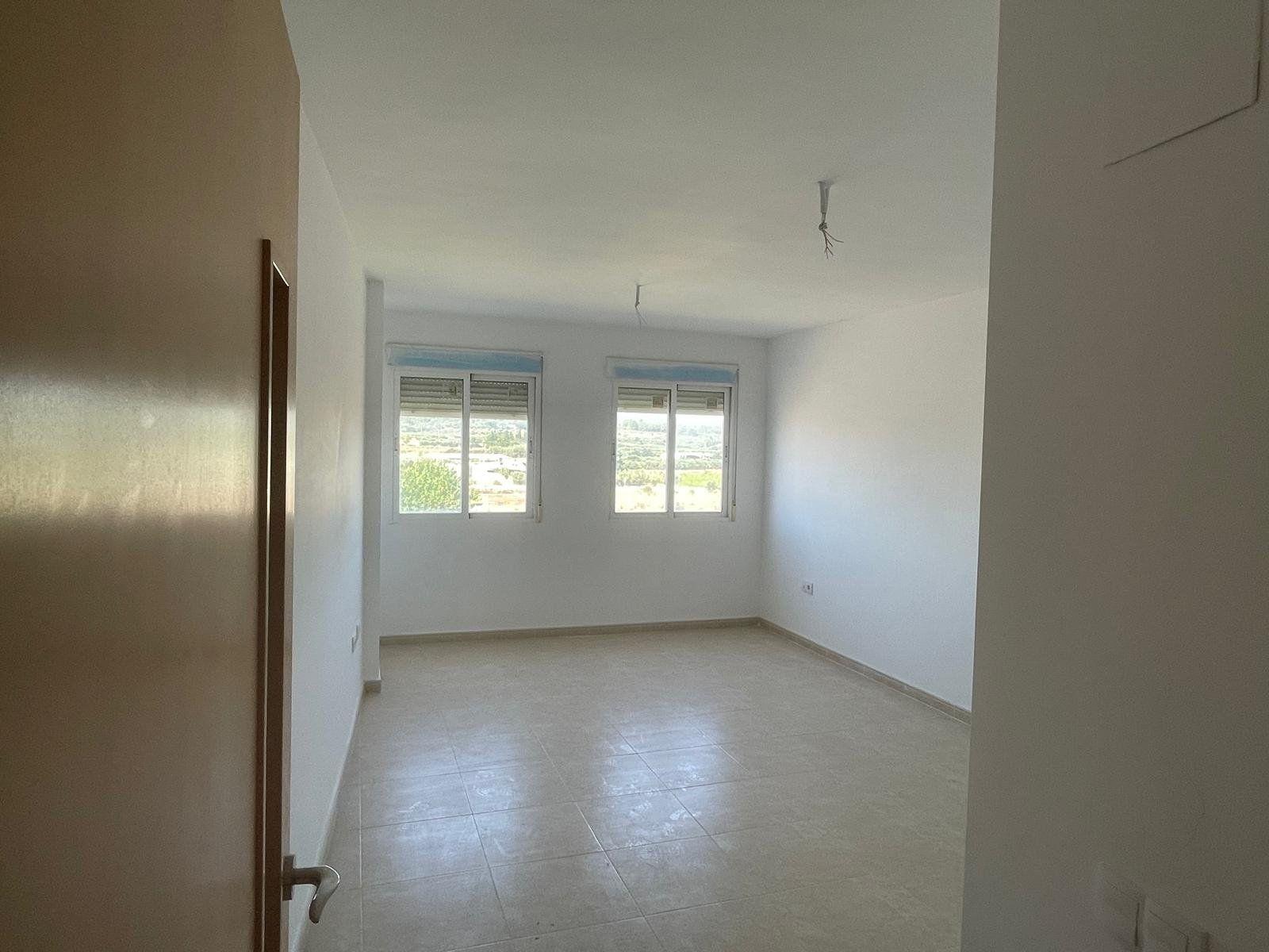 Flat for Sale in Anna