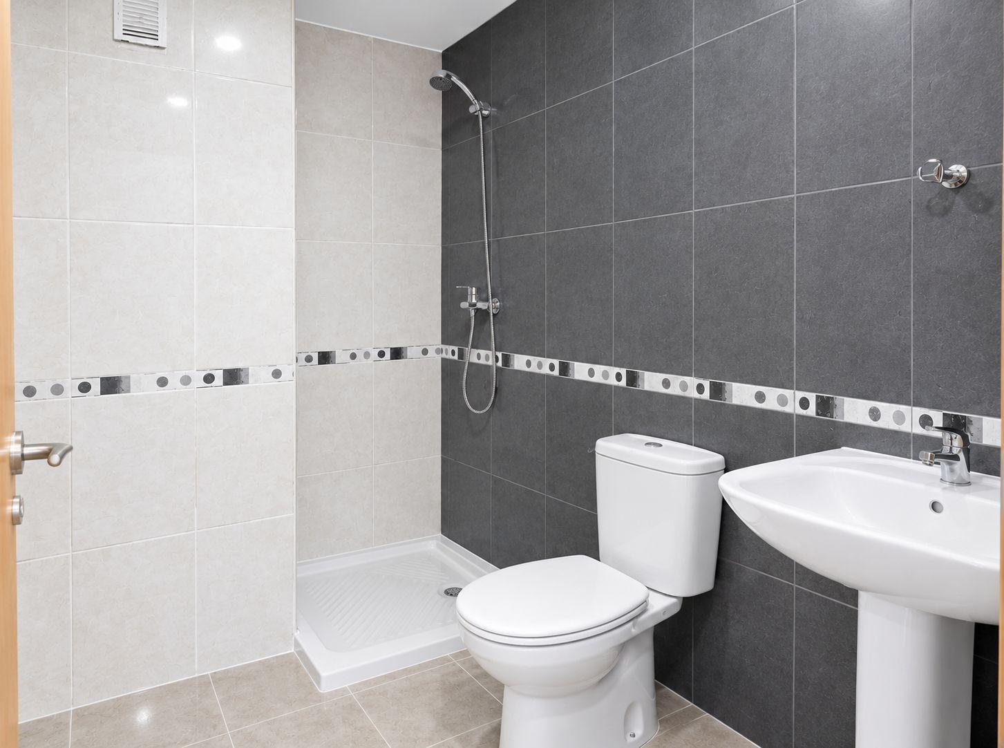 Flat for Sale in Anna
