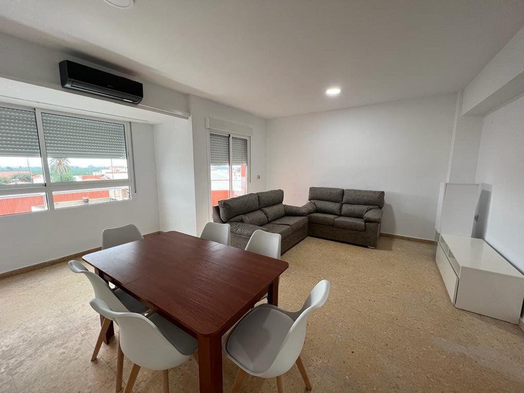 Piso en Venta en Manuel