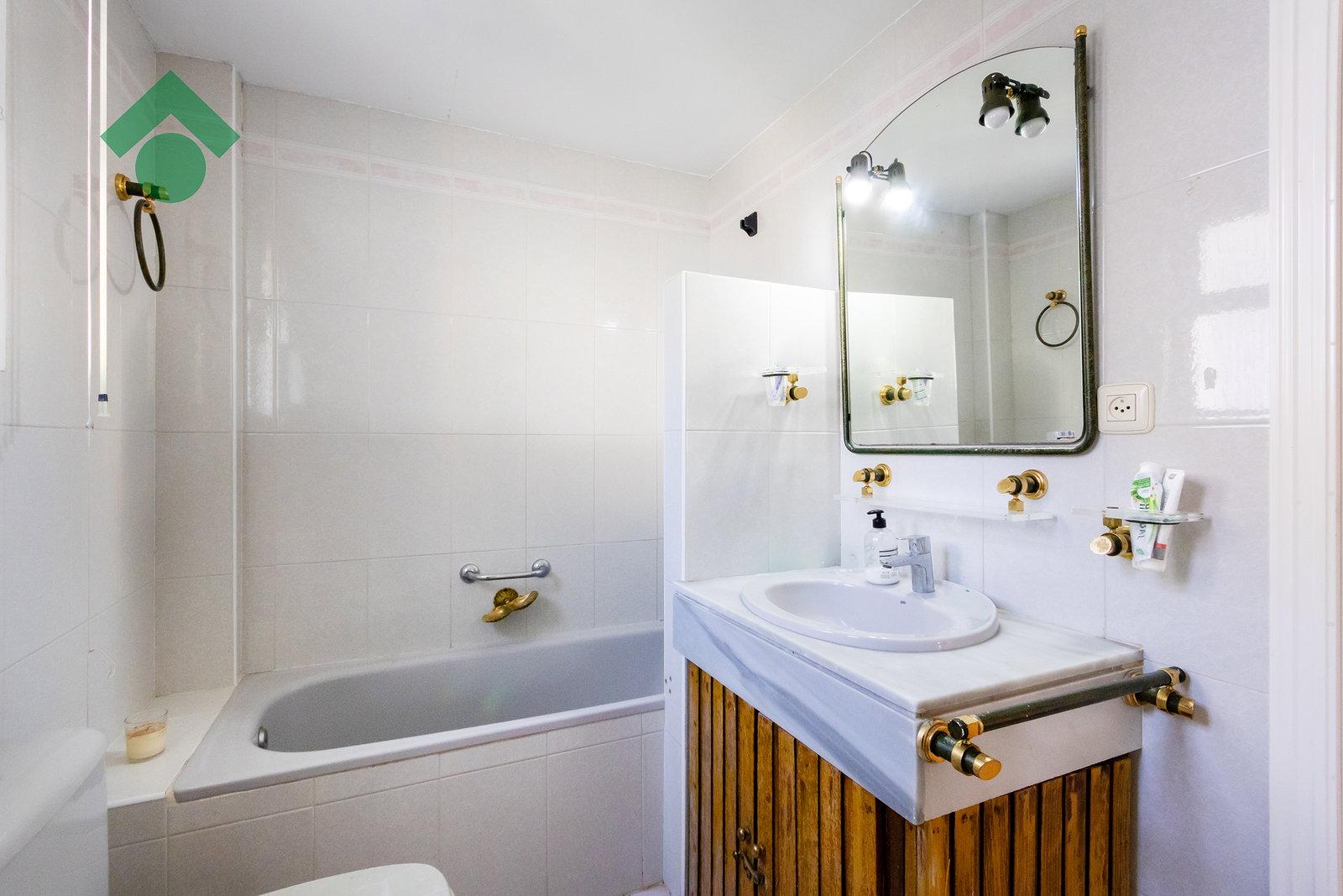 Villa for Sale in Almuñécar
