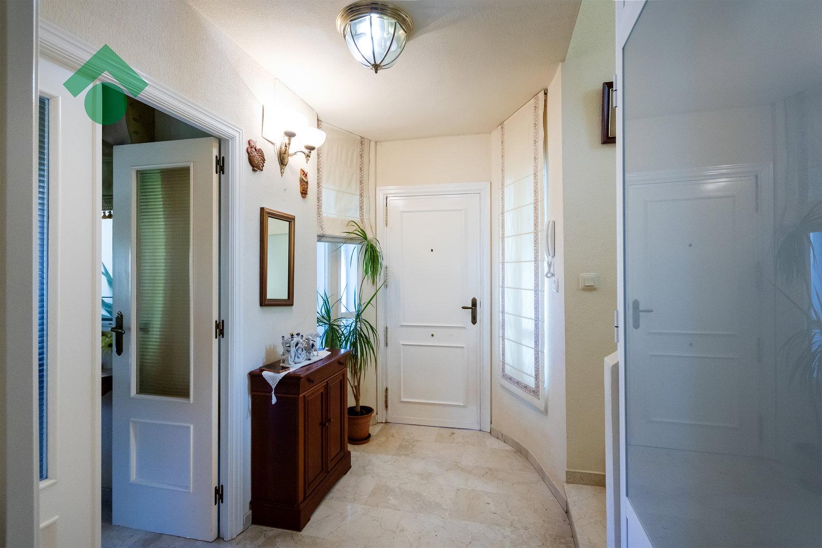 Villa for Sale in Almuñécar