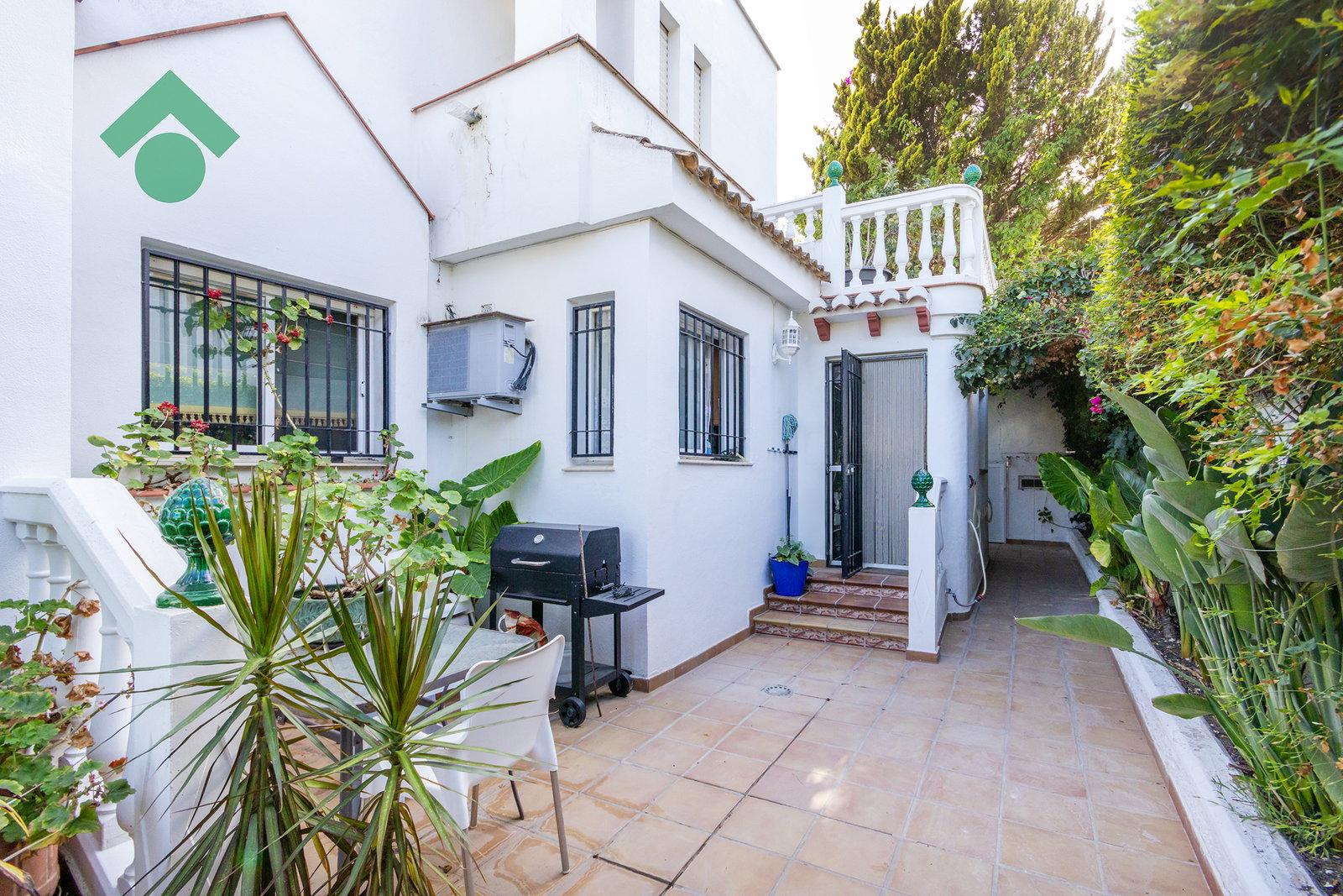 Villa for Sale in Almuñécar