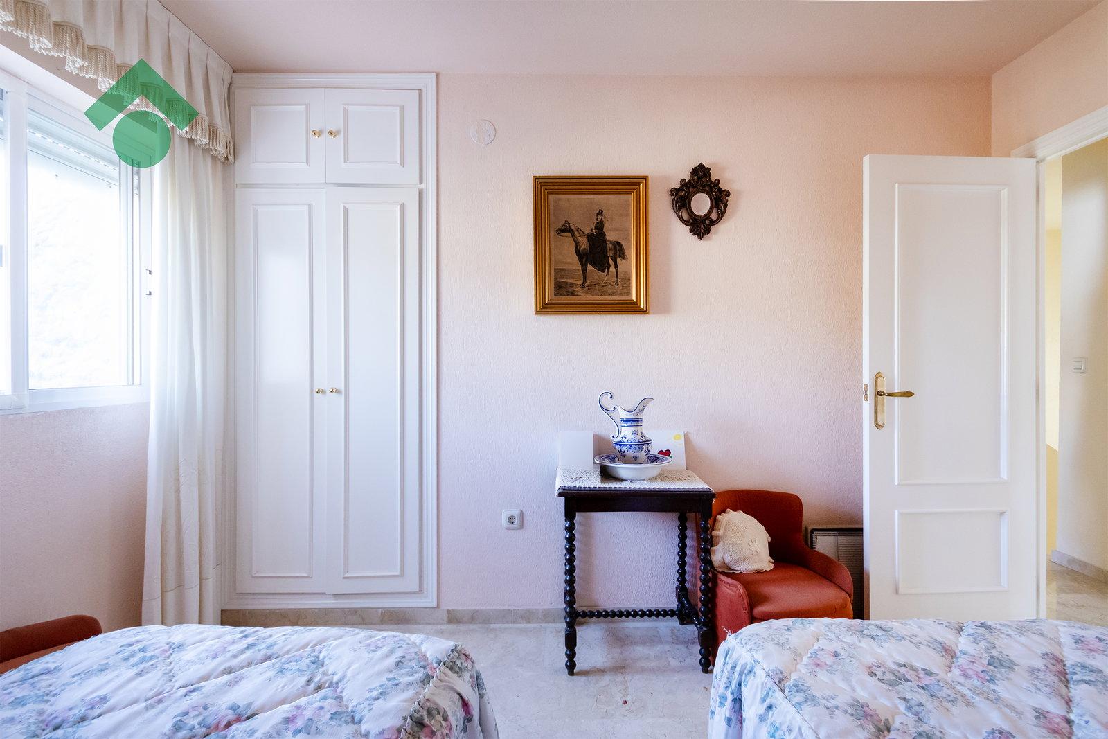Villa for Sale in Almuñécar