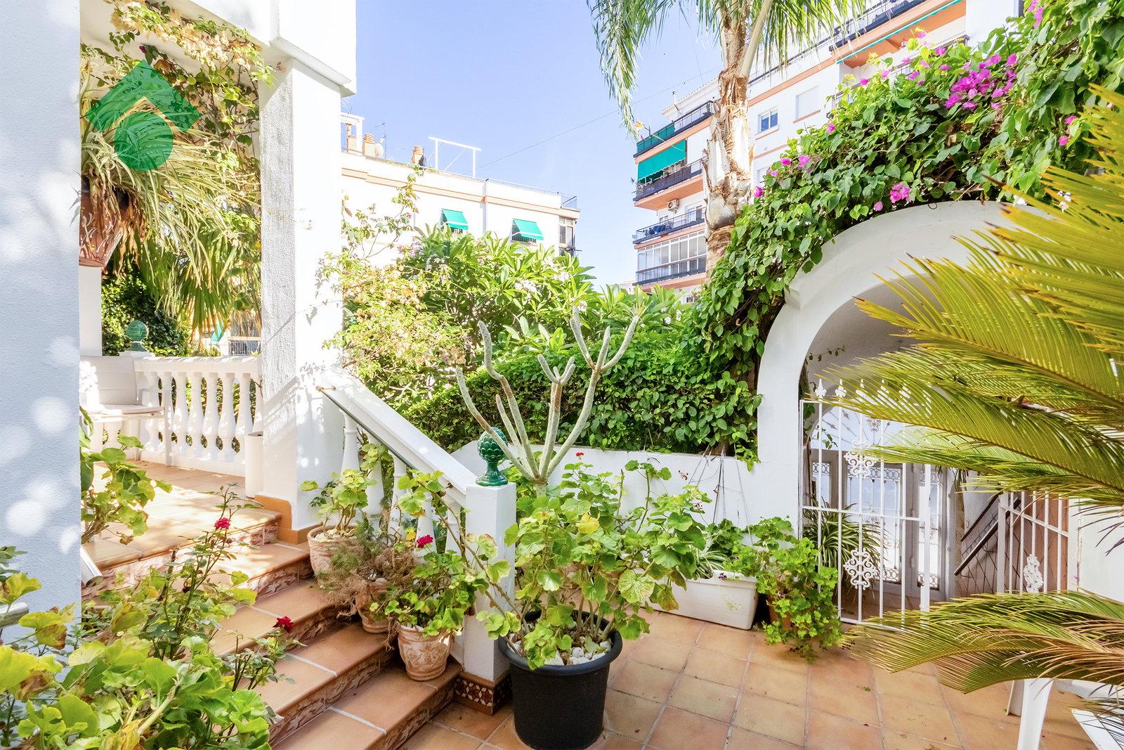 Villa for Sale in Almuñécar