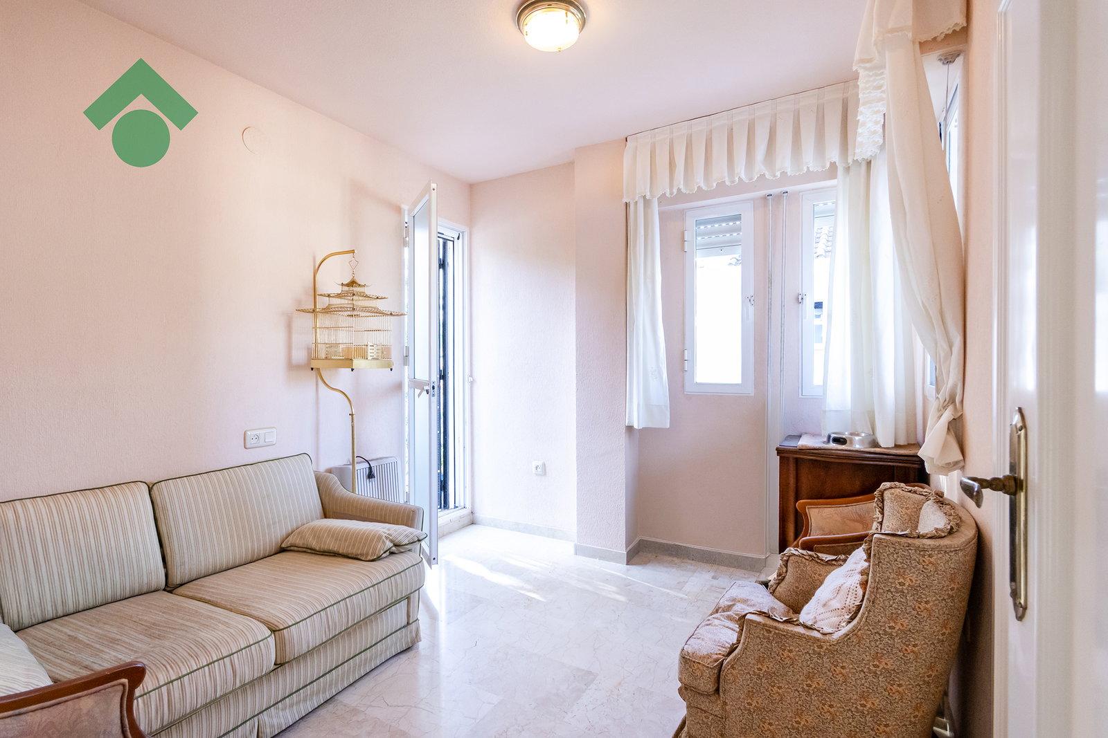 Villa for Sale in Almuñécar