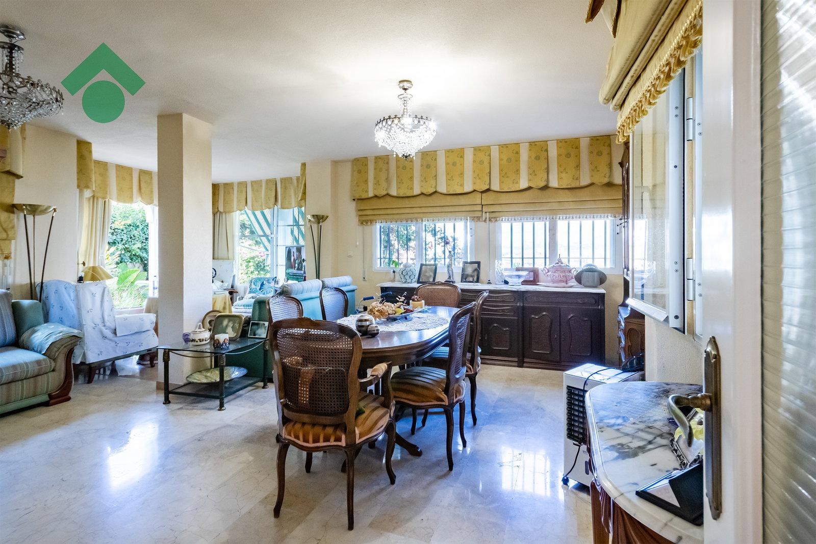 Villa for Sale in Almuñécar