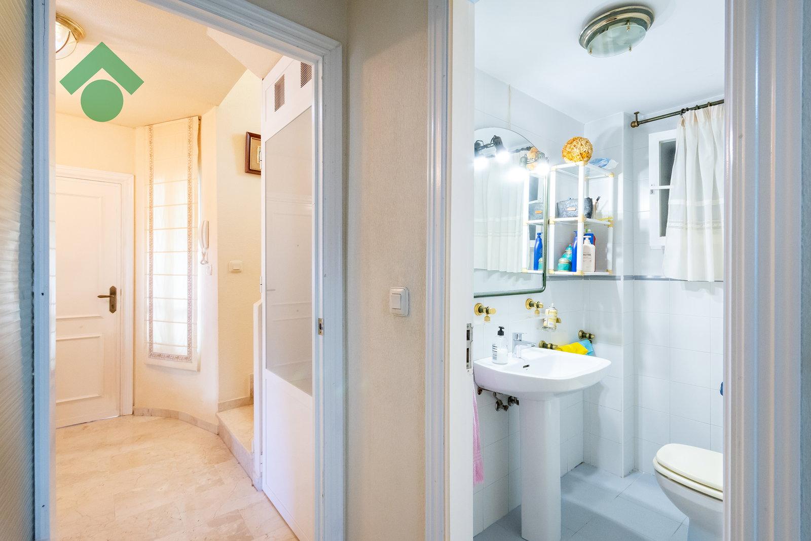 Villa for Sale in Almuñécar
