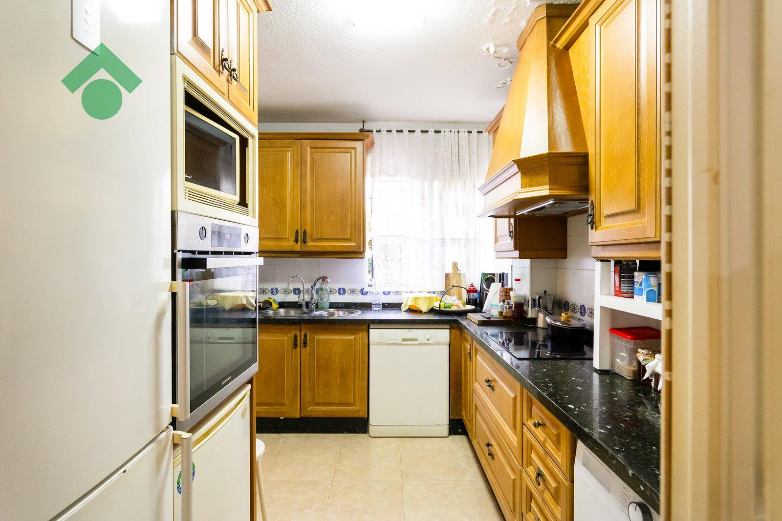 Villa for Sale in Almuñécar
