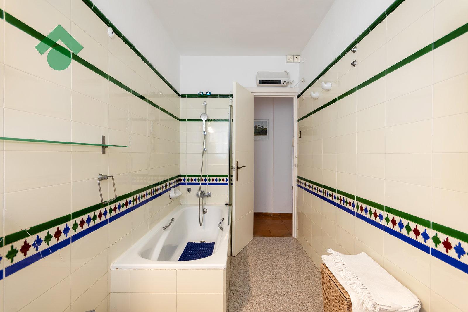 Apartment for Sale in Almuñécar