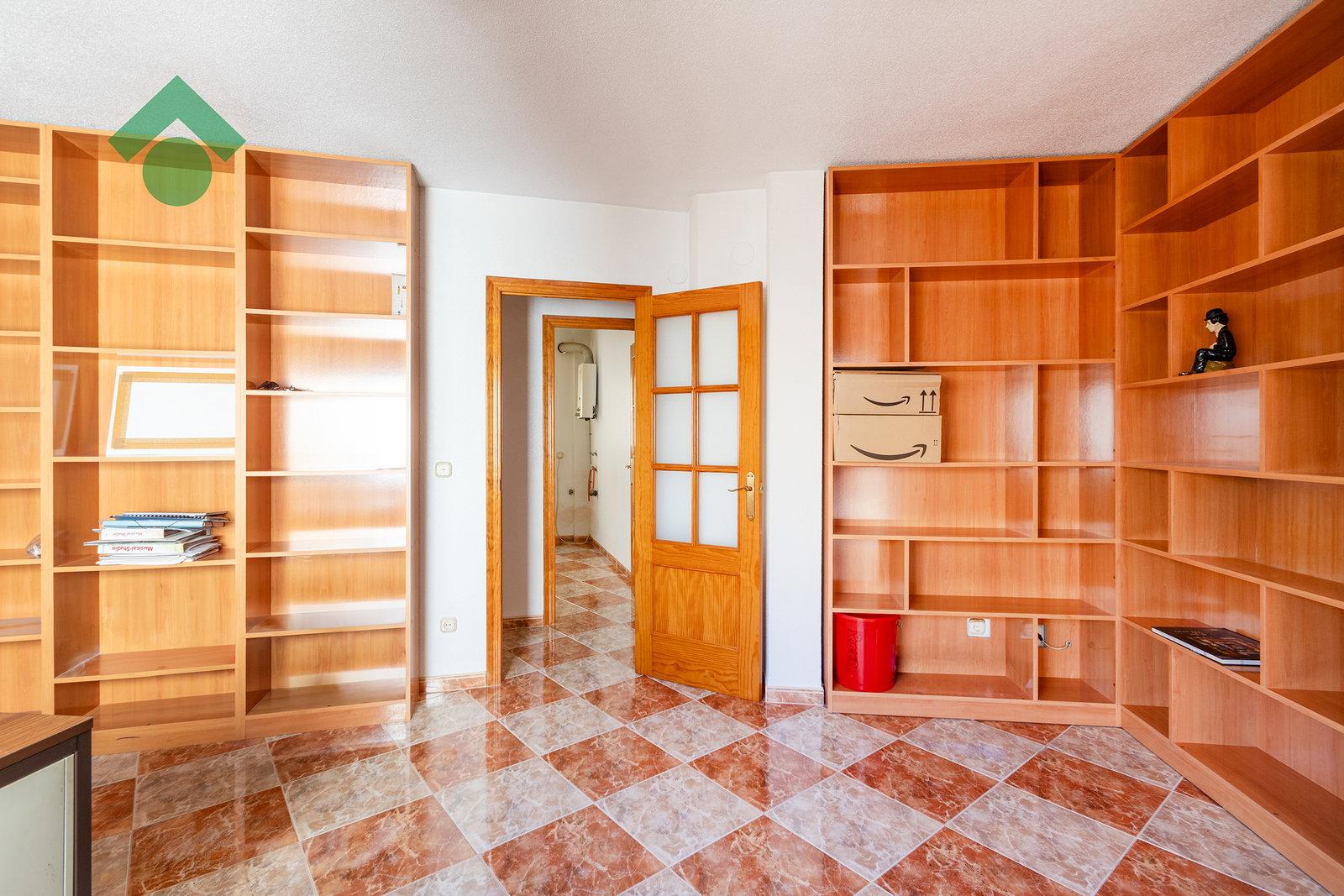 Apartment for Sale in Almuñécar