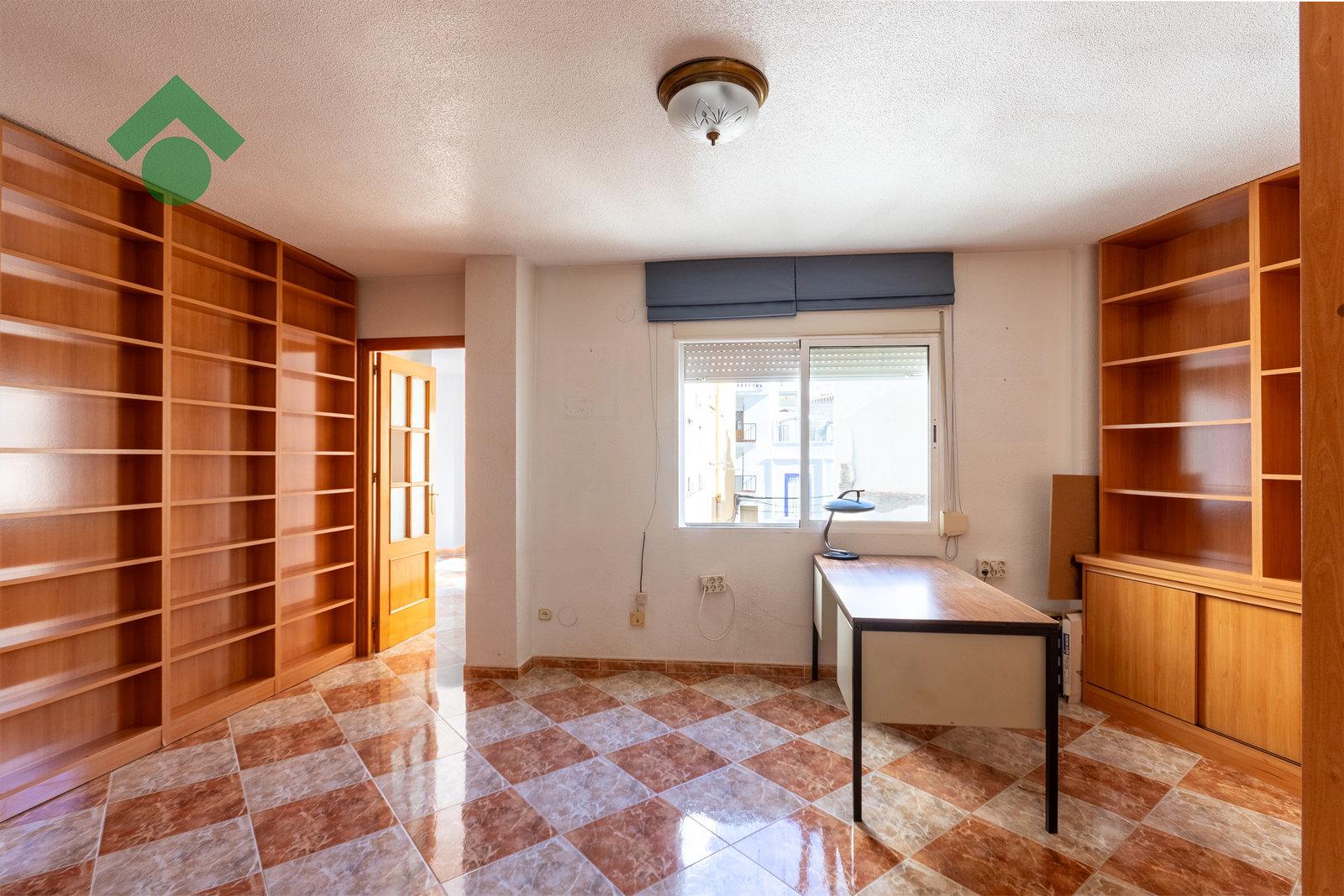 Apartment for Sale in Almuñécar