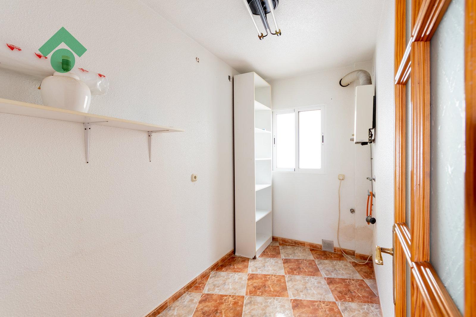 Apartment for Sale in Almuñécar