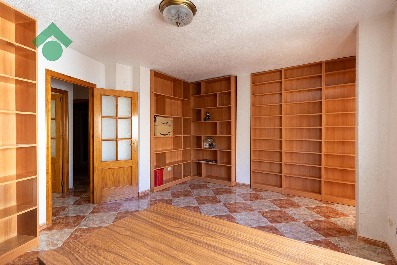 Apartment for Sale in Almuñécar