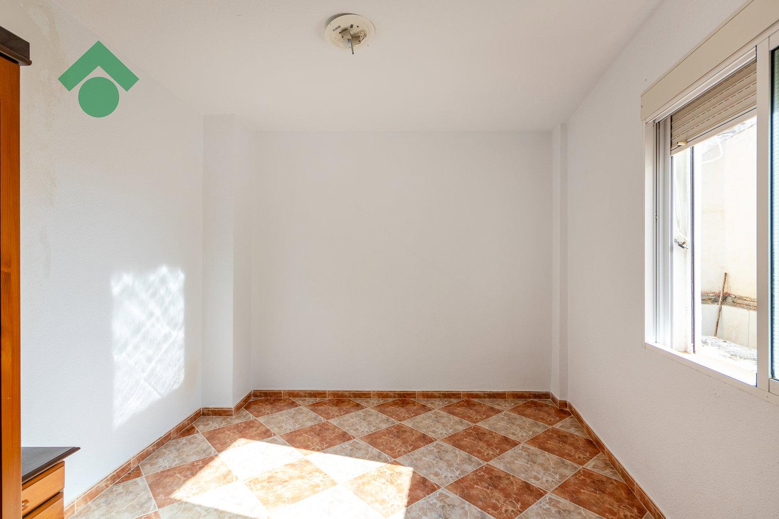 Apartment for Sale in Almuñécar