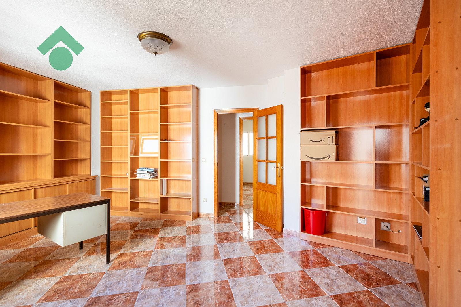 Apartment for Sale in Almuñécar